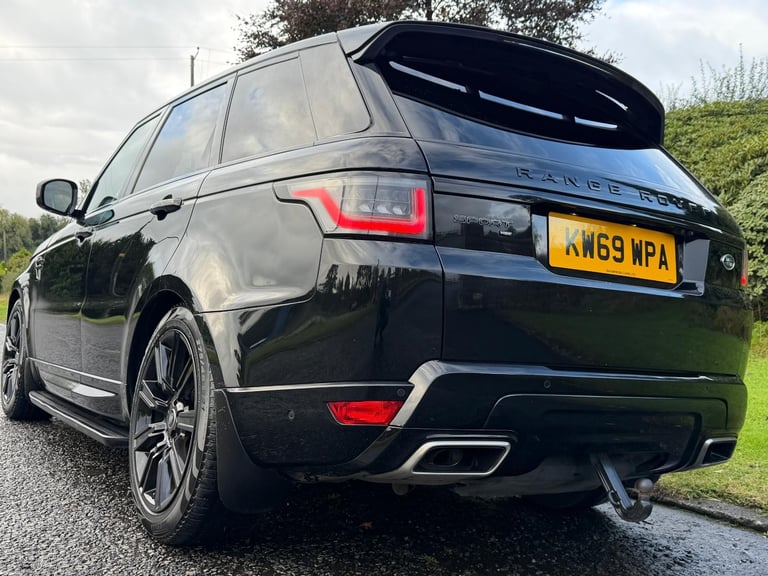 2020 Model Land Rover Range Rover Sport 3.0SDV6 HSE Dynamic 