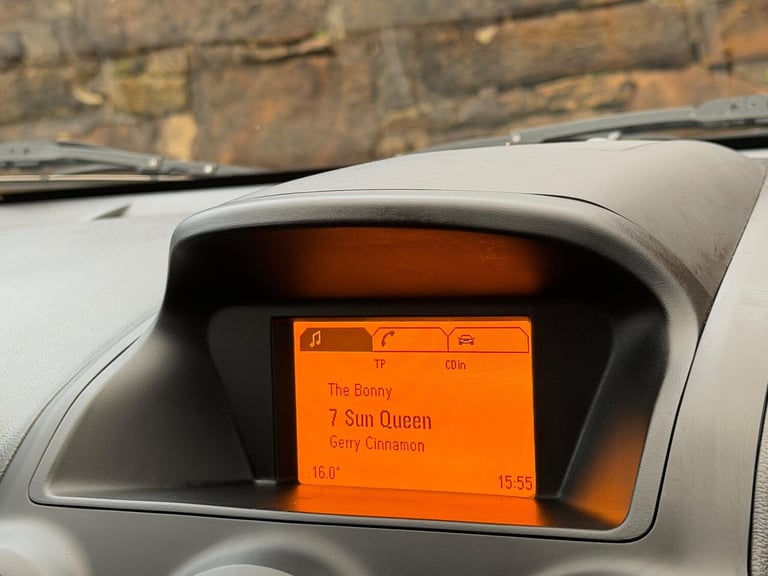 2015 Vauxhall Antara 2.2 CDTi Exclusiv 2WD Euro 5 (s/s) 5dr HATCHBACK Diesel Manual