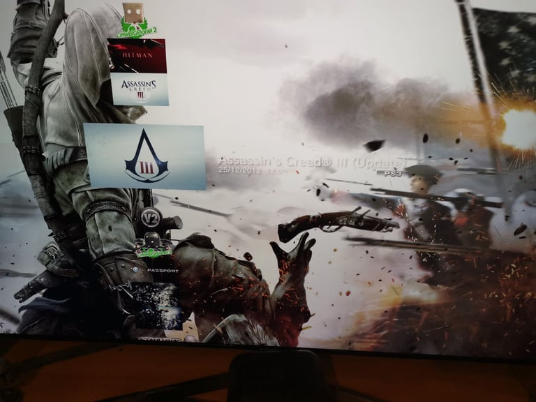 PS3 slim console with 2 controllers cech 2003b 250gb