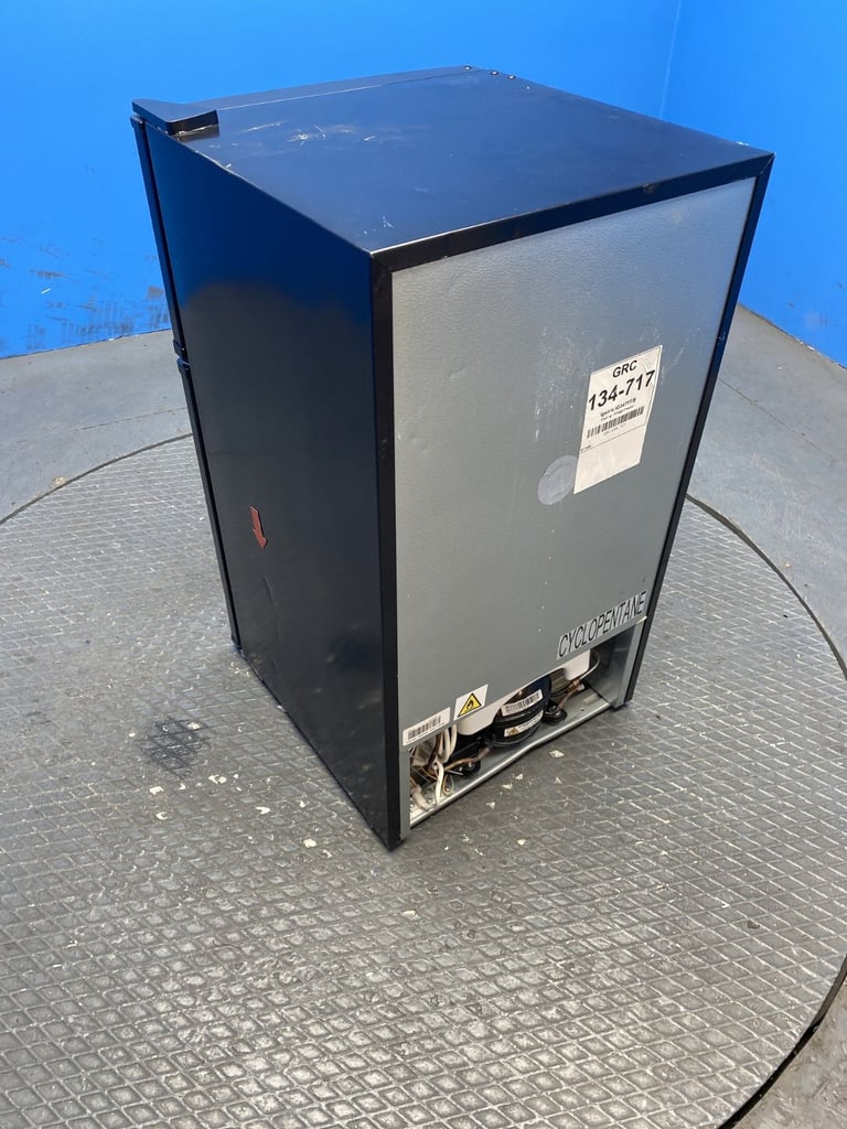 Igenix IG347FFB 96 Litre Under Counter Fridge Freezer