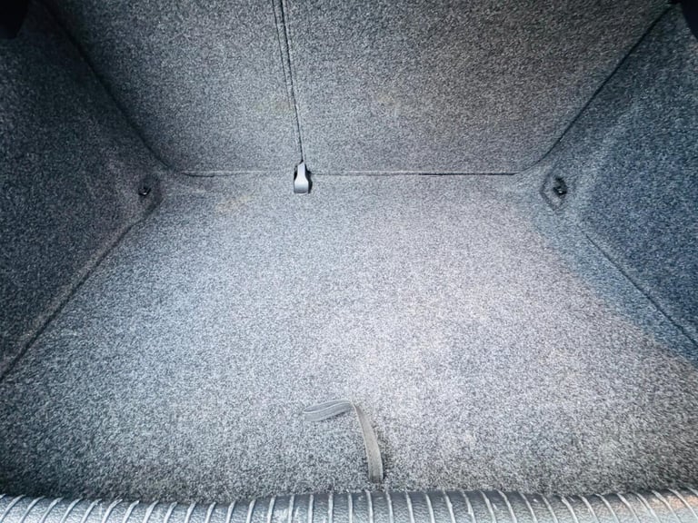 2012 Volkswagen Golf 1.6 TDi 105 BlueMotion 5dr HATCHBACK Diesel Manual