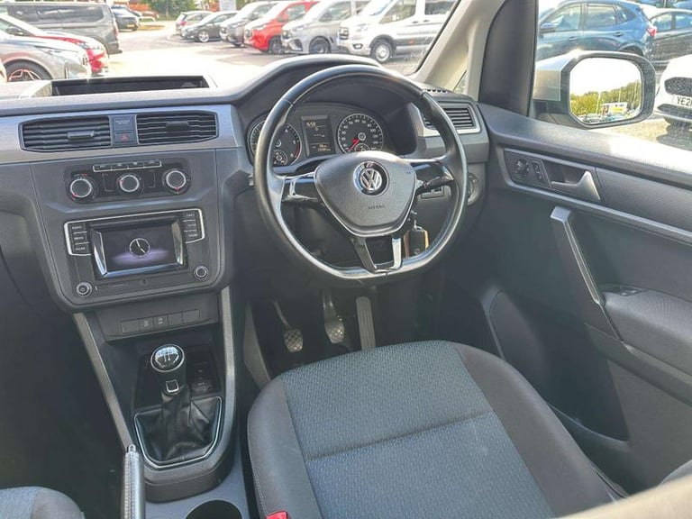 2016 Volkswagen Caddy Maxi Life 2.0 TDI 5dr Manual MPV Diesel Manual