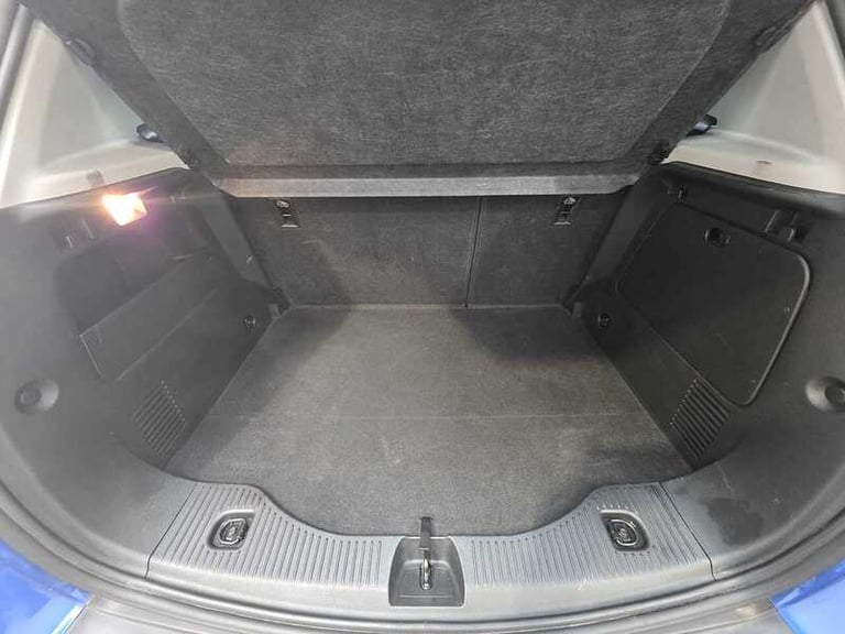 2015 Vauxhall Mokka 1.6i Tech Line 5dr HATCHBACK PETROL Manual