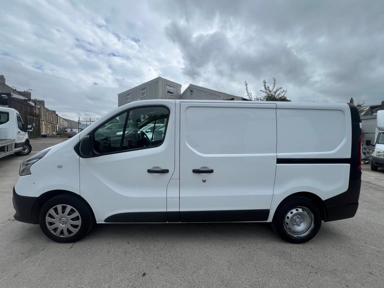 2021 Renault Trafic SL30 ENERGY dCi 120 Business Van PANEL VAN Diesel Manual