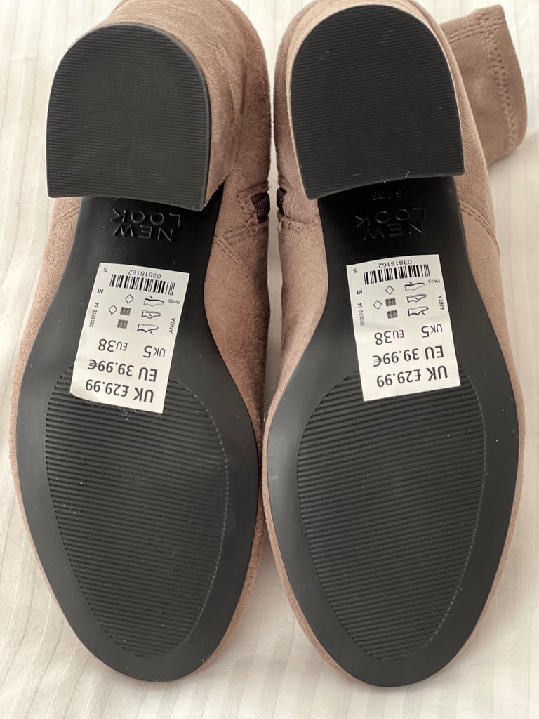 Ladies Swede Boots