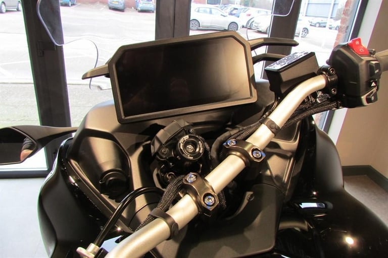 2024 Yamaha Niken GT 890 Three Wheeler Petrol Manual Euro 5 (115 ps)