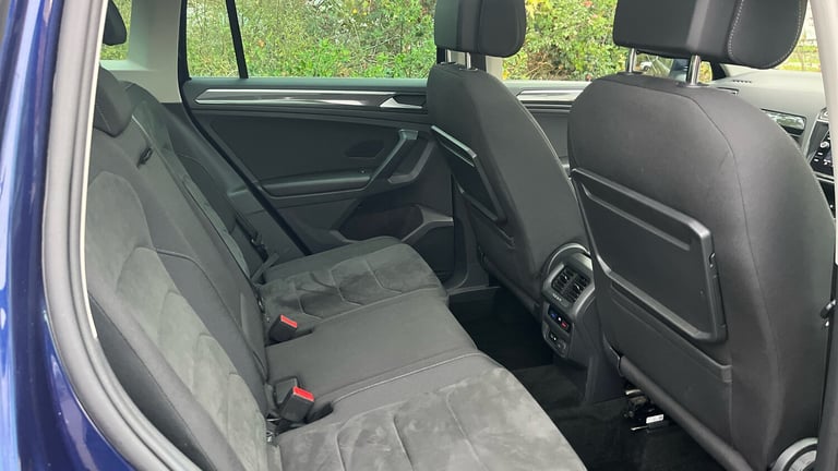 2018 Volkswagen Tiguan 2.0 TDI 150 SEL 5dr DSG SUV Diesel Automatic