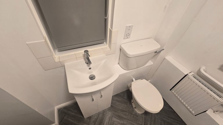 1 bed bungalow to let in bulewell ng6 0bw