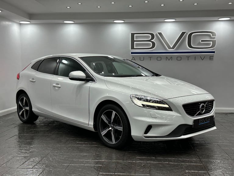 2017 Volvo V40 2.0 D2 R-Design Nav Plus Auto Euro 6 (s/s) 5dr HATCHBACK Diesel Automatic