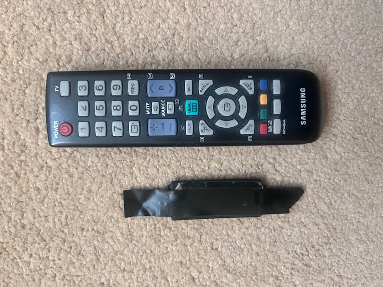 LG Small Tv with Remote 