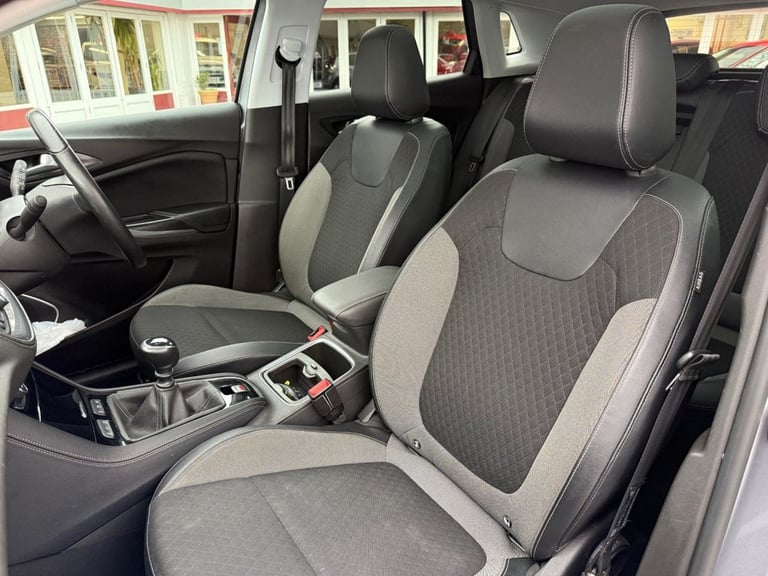 2018 68 VAUXHALL GRANDLAND X 1.2 TURBO SPORT NAV SUV 5DR PETROL MANUAL EURO 6 (S