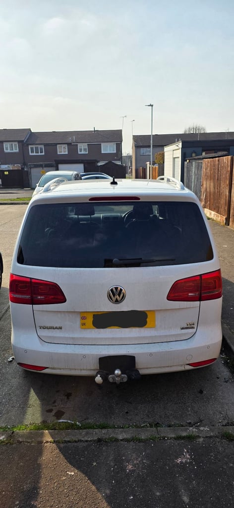Volkswagen, TOURAN, MPV, 2012, Manual, 1598 (cc), 5 doors