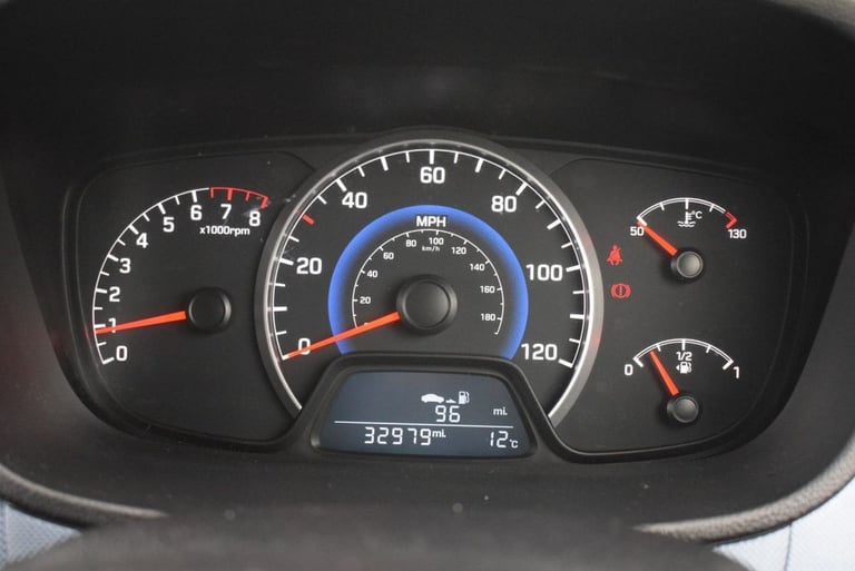 2014 Hyundai i10 1.2 Premium 5dr HATCHBACK PETROL Manual