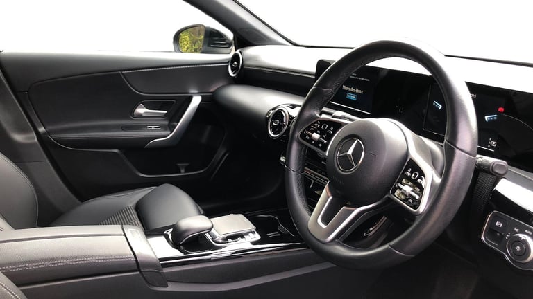 2019 Mercedes-Benz A-Class A 200 SPORT AUTO Saloon Petrol Automatic