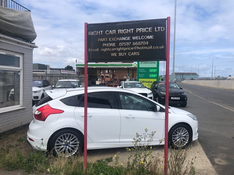 2012 Ford Focus 1.6 182 EcoBoost Zetec S 5dr HATCHBACK Petrol Manual