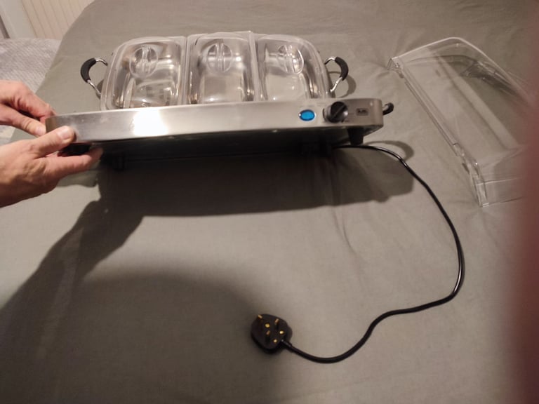 Luxury buffet server 