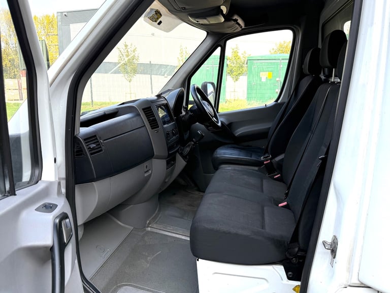 2015 Mercedes-Benz Sprinter 313 CDI LWB CURTAINSIDER LUTON BOX VAN CHASSIS CAB Diesel Manual