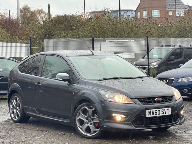 * 2011 FORD FOCUS ZETEC S 1.8L 3 DOOR + LONG MOT + ALLOYS + FOG LIGHTS * 