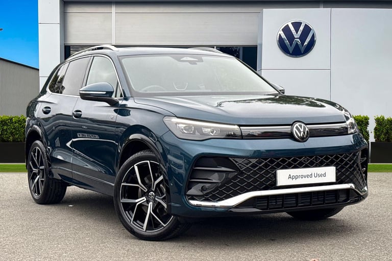 image for 2025 Volkswagen Tiguan 2.0 TDI R-Line 5dr DSG | Heated Seats | ACC | Pan Roof SUV DIESEL Automatic