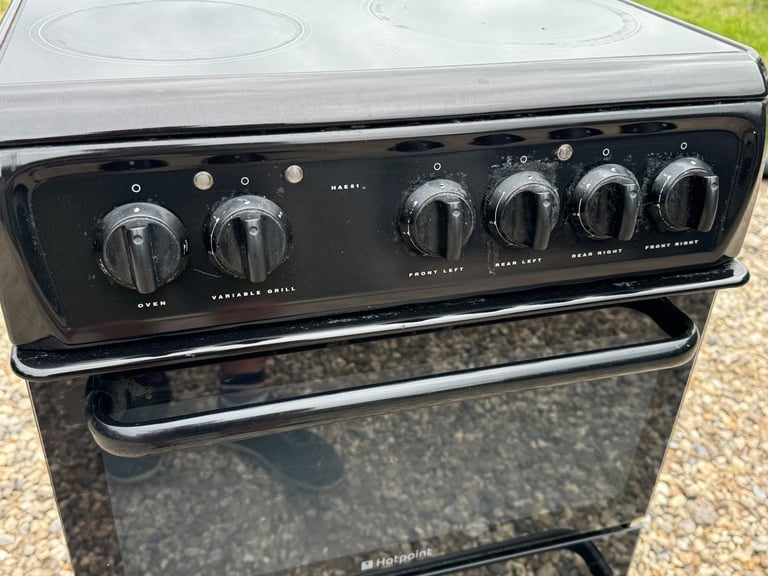 Hotpoint freestanding HAE51K S Cooker fan oven grill Black