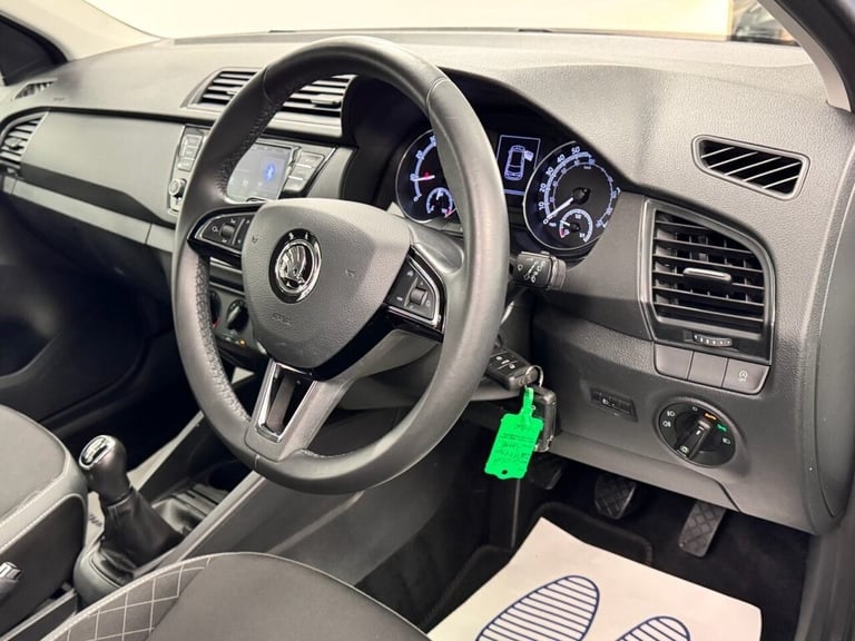 2019 Skoda Fabia 1.0 COLOUR EDITION FIVE DOOR 60 BHP + PARKING SENSORS Hatchback Petrol Manual