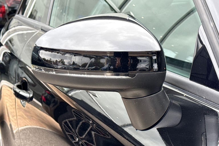  Audi A1 1.0 TFSI S line Hatchback 3dr Petrol Manual Euro 6 (s/s) (Nav) (95 ps) Petrol Manual