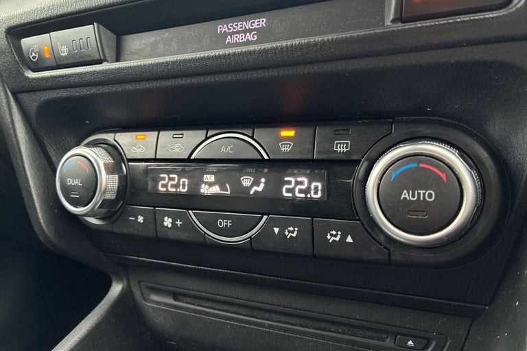 2017 Mazda Mazda3 62491 Hatchback Petrol Manual