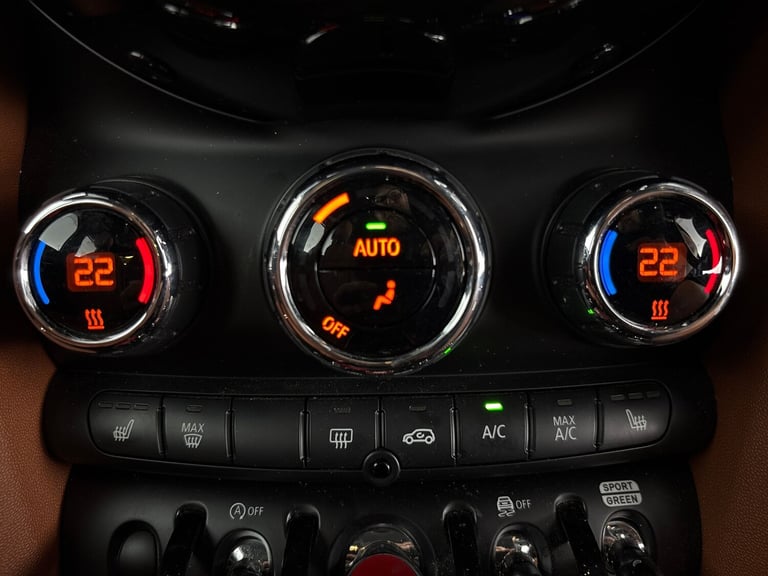 2022 MINI Hatch 1.5 Cooper Exclusive 5dr Auto HATCHBACK PETROL Automatic