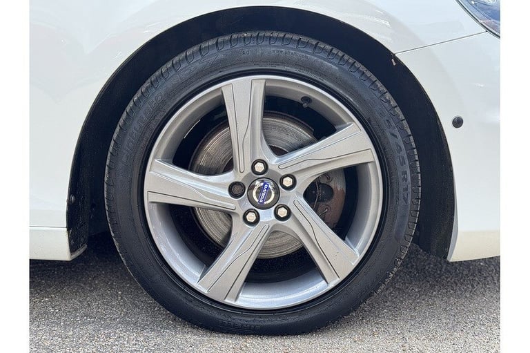 2013 Volvo V40 D2 R-Design Hatchback Diesel Automatic