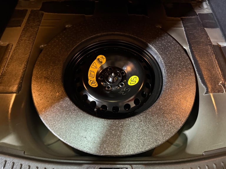 2017 Ford Focus 1.0T EcoBoost ST-Line Euro 6 (s/s) 5dr ESTATE Petrol Manual