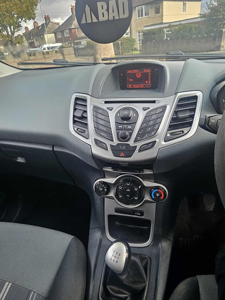  I sell ford fiesta 1.6 diesel Ford, FIESTA, Hatchback, 2010, Manual, 1560 (cc), 5 doors
