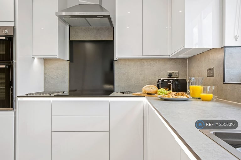 1 bedroom in Kettering, Kettering, NN15 (#2508316)