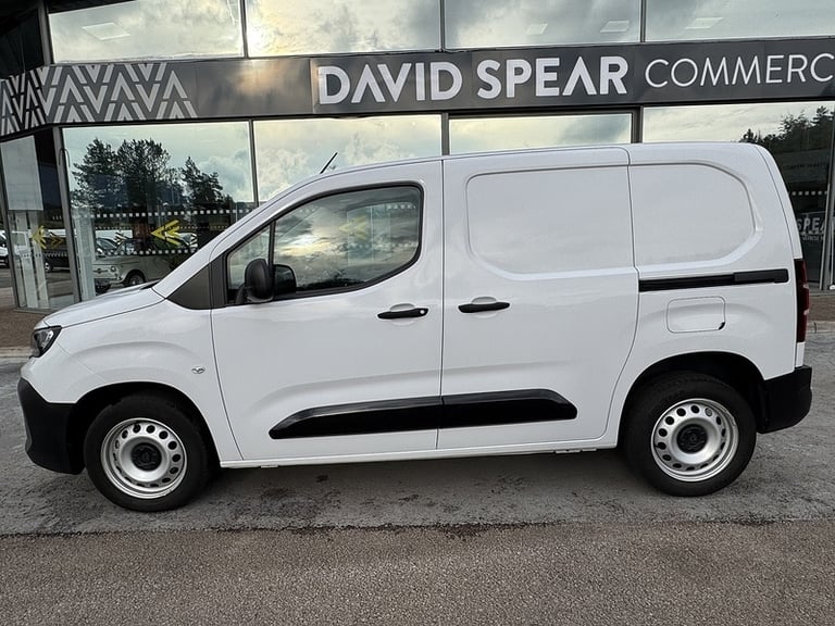 2024 Peugeot Partner Hdi 100ps 1000 Professional Euro 6 with Air Con, Cruise &amp; Rear Sensors P...