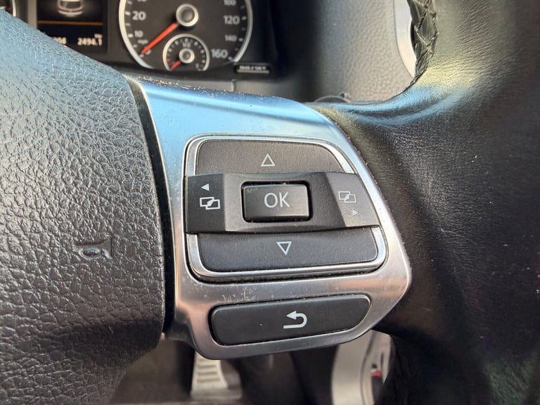 2015 Volkswagen Tiguan R LINE TDI BLUEMOTION TECH 4MOTION DSG Estate Diesel Automatic