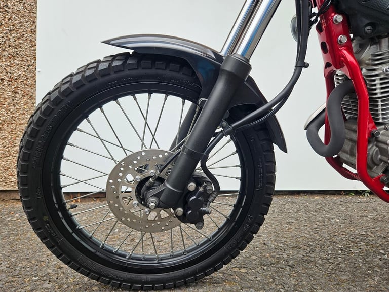 Yamaha XG250 Tricker in outstanding colours 