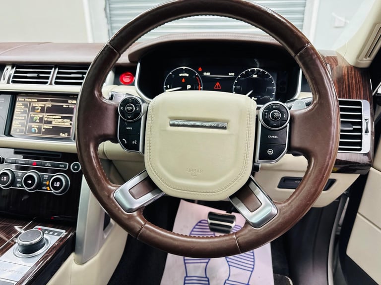 2014 Land Rover Range Rover 3.0 TD V6 Autobiography SUV 5dr Diesel Auto 4WD Euro 5 (s/s) (258 ps)...