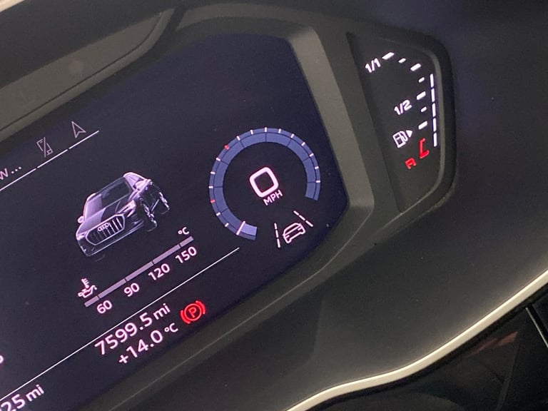 2019 Audi Q3 2.0 TDI 40 Sport SUV 5dr Diesel S Tronic quattro Euro 6 (s/s) (190 ps) - LA Suv Dies...