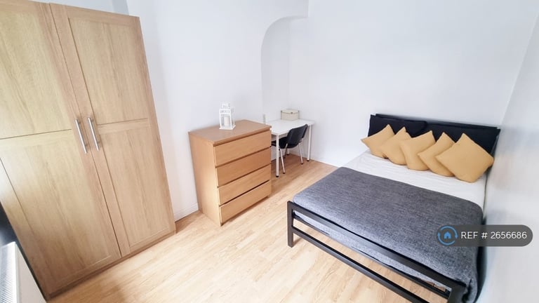 3 bedroom house in Shelton Street, Nottingham, NG3 (3 bed) (#2656686)