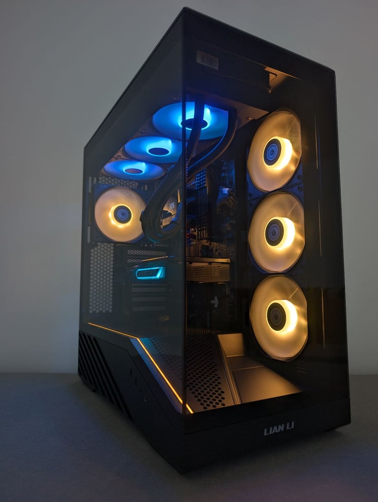 Lian Li Performance Gaming PC | AMD Ryzen 7600X | RTX 4070 12GB | 32GB DDR5 | 2TB  | Corsair | AIO