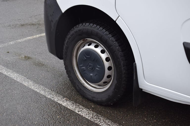 2024 Renault Master 2.3 dCi ENERGY 35 Start Platform Cab FWD LWB Euro 6 (s/s) 2dr PLATFORM CAB Di...