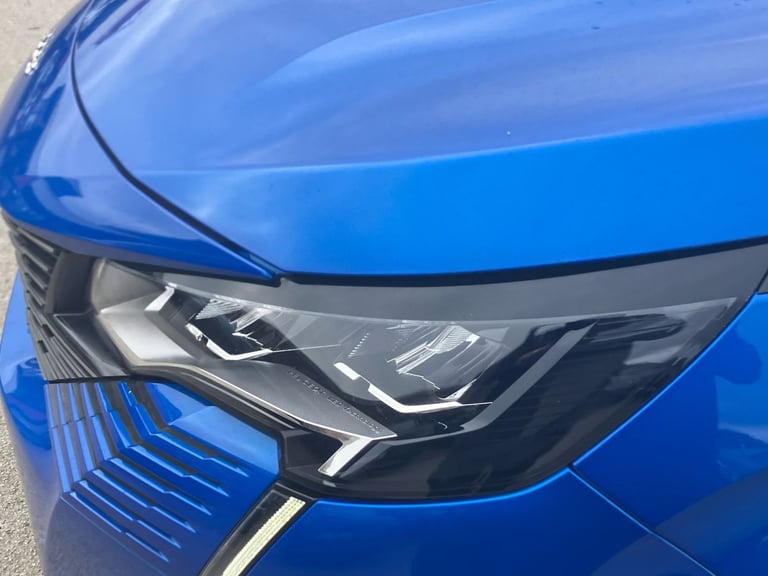 2023 Peugeot 3008 1.6 Hybrid 225 Allure Premium+ 5dr e-EAT8 Estate PETROL/ELECTRIC Automatic