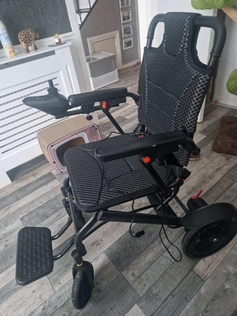 Electric wheelchair (Light Weight)