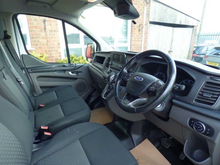 FORD TRANSIT CUSTOM 2.0 300 EcoBlue Trend AUTOMATIC **ALSO COMES WITH 15 MONTHS