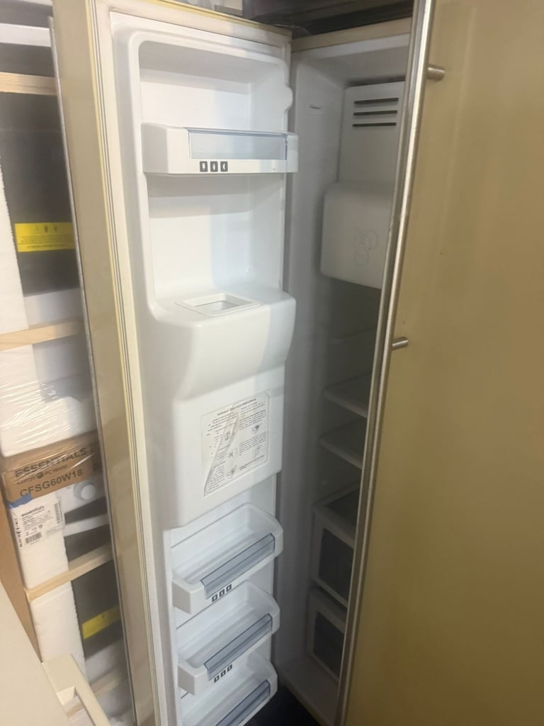 American fridge freezer | can deliver nearby 