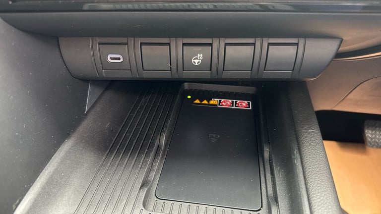 2024 Toyota C-HR 2.0 PHEV Design 5dr CVT Hatchback Hatchback Hybrid Automatic