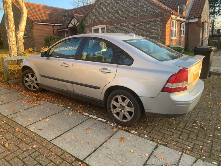 Volvo, S40, Saloon, 2006, Manual, 1596 (cc), 4 doors