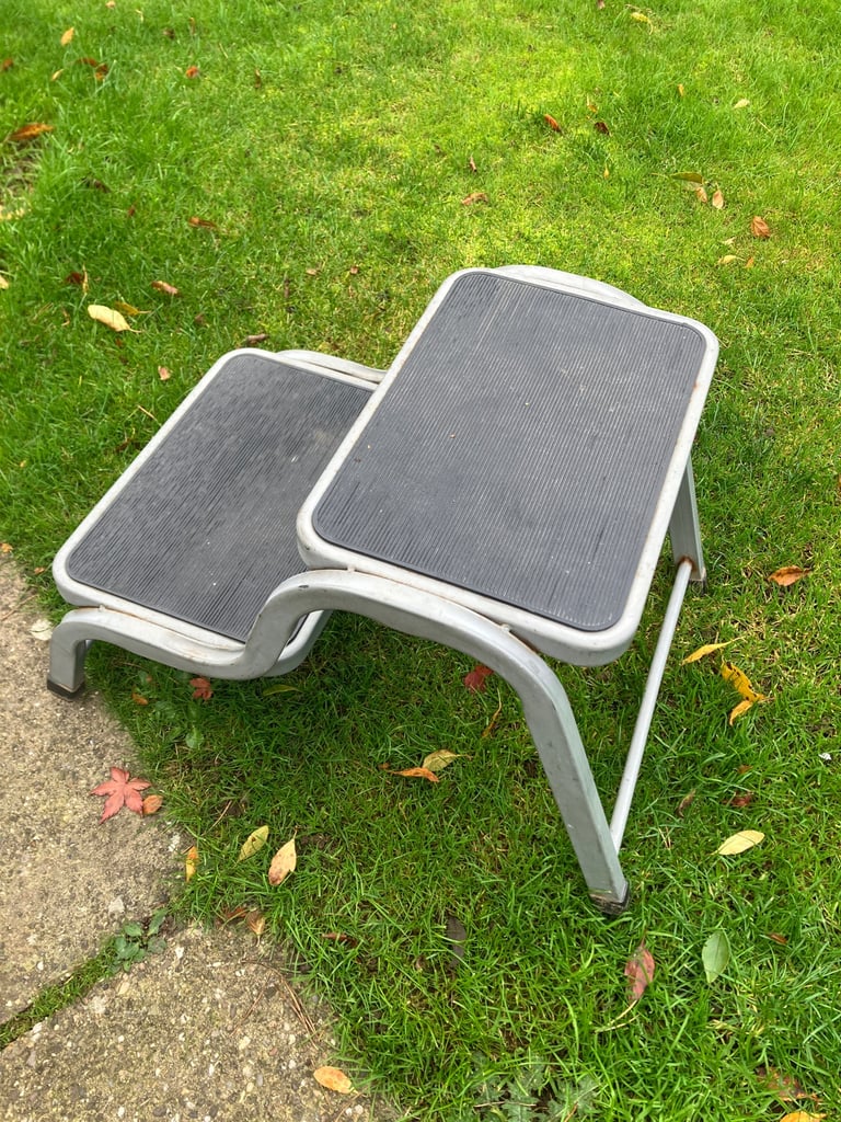 Motorhome equipment , cables , hook ups , step & water hose