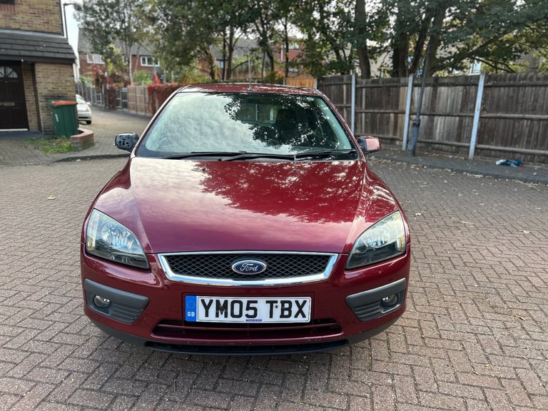 Cheap Ford, FOCUS, Hatchback, 2005, Manual, 1596 (cc),5 doors for sale in Isle of Dogs, Greater London