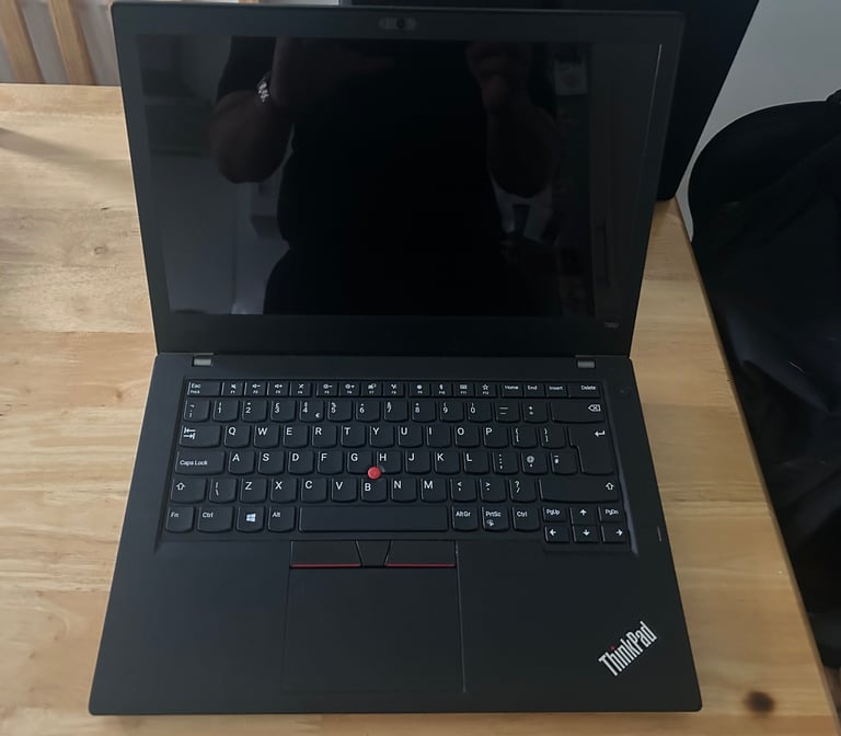 Lenovo ThinkPad T480 w/ screen upgrade & wireless mouse