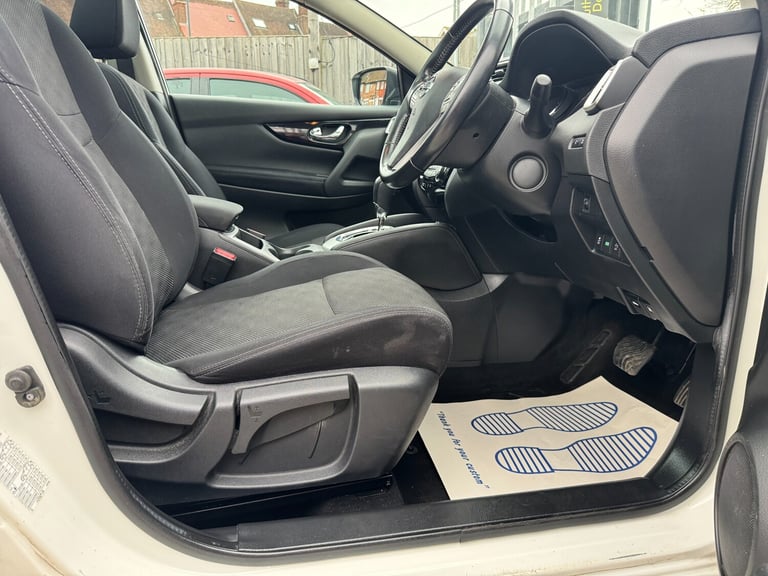 2017 Nissan Qashqai 1.2 DIG-T N-Connecta SUV 5dr Petrol XTRON 2WD Euro 6 (s/s)